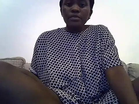 Hotty-booty1 online show from June 12, 2026, 5:43 pm