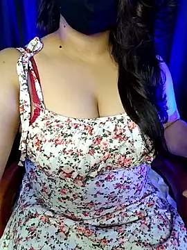 Snapshot of Dreamgirl_3 chatting on July 23, 2026, 6:26 pm Dreamgirl 3 online show from July 23, 2026, 6:26 pm