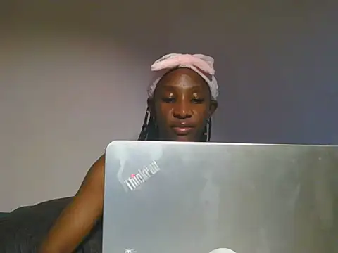 Snapshot of Hornycammy23 chatting on June 25, 2026, 7:46 am Hornycammy23 online show from June 25, 2026, 7:46 am