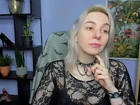 velvetanne online show from June 4, 2026, 6:29 am
