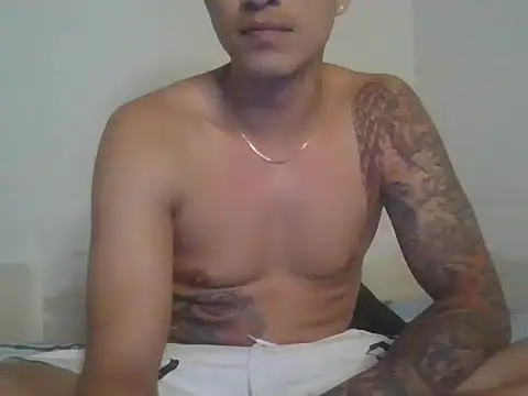Andreesr online show from August 4, 2026, 5:01 am