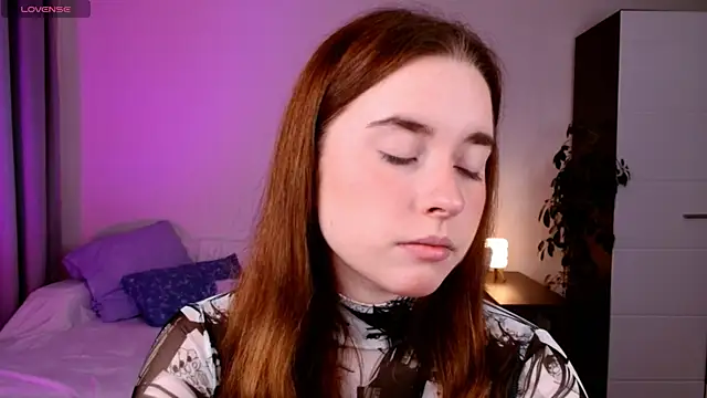Snapshot of Lilit_Dream chatting on July 17, 2026, 2:42 am Lilit Dream online show from July 17, 2026, 2:42 am