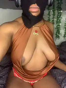 Snapshot of Blackghana2 chatting on July 14, 2026, 2:27 am Blackghana2 online show from July 14, 2026, 2:27 am