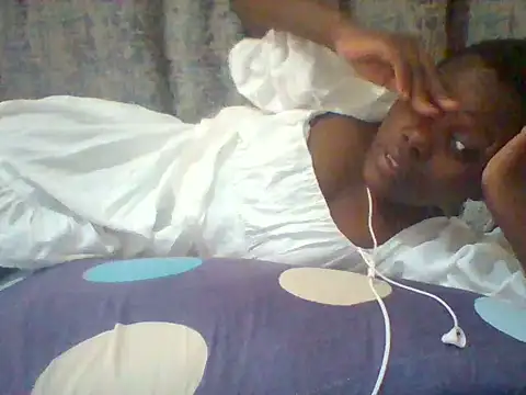 Snapshot of tina_2030 chatting on July 13, 2026, 6:35 am tina 2030 online show from July 13, 2026, 6:35 am