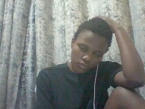 Snapshot of tina_2030 chatting on July 4, 2026, 7:40 pm tina 2030 online show from July 4, 2026, 7:40 pm