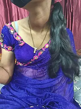 reshma124 online show from July 14, 2026, 10:43 am