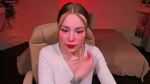 Muse228 online show from May 26, 2026, 6:28 pm