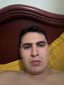 Chepe0302 online show from June 25, 2026, 4:54 am
