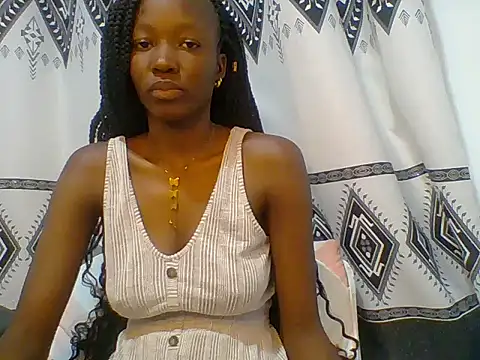 Snapshot of Shania_loveer chatting on July 20, 2026, 7:05 pm Shania loveer online show from July 20, 2026, 7:05 pm