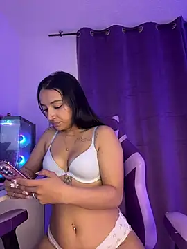 Snapshot of Megaan_11 chatting on July 16, 2026, 8:06 pm Megaan 11 online show from July 16, 2026, 8:06 pm