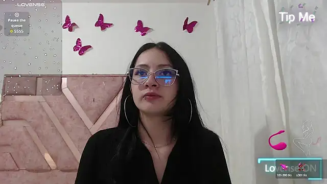 Angel-Hott  online show from July 2, 2026, 4:07 am