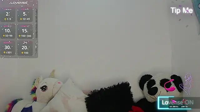 Angel-Hott  online show from August 4, 2026, 3:55 am