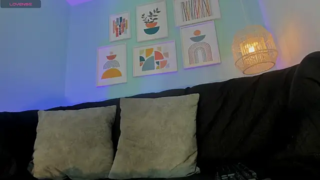 kevinn bluee online show from June 2, 2026, 2:55 am