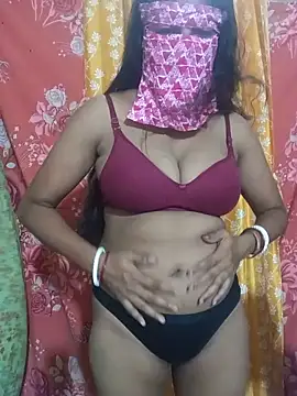 Hotty-Priyanka10 online show from June 4, 2026, 3:06 pm