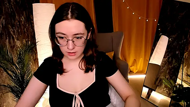polly pop  online show from June 30, 2026, 3:06 am