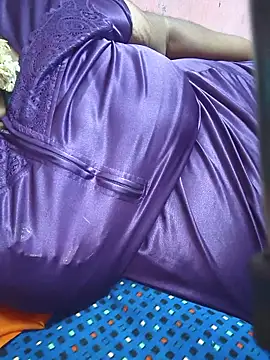 geetha431 online show from June 21, 2026, 9:42 pm