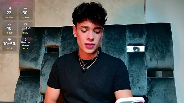Snapshot of Ander_asford77 chatting on July 10, 2026, 5:29 am Ander asford77 online show from July 10, 2026, 5:29 am