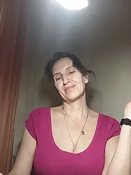Alene Lorrie online show from June 11, 2026, 4:53 am