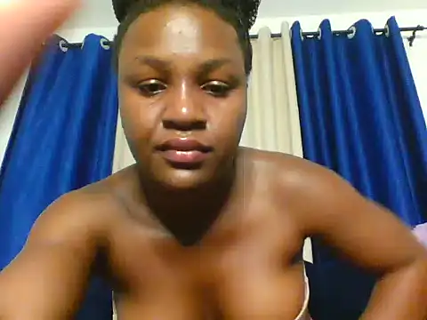 Curvycupid online show from June 4, 2026, 2:05 am
