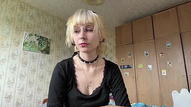 FatimahFroman online show from May 30, 2026, 12:22 pm