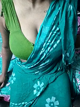 radhikagupta345 online show from May 28, 2026, 3:29 pm