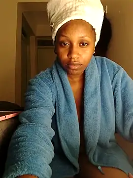 missgigglesx online show from August 9, 2026, 12:22 pm