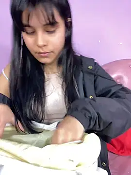 Samantha Torrez1 online show from May 26, 2026, 7:12 pm