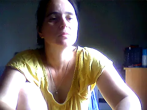 Snapshot of AniaCool77 chatting on June 17, 2026, 10:25 am AniaCool77 online show from June 17, 2026, 10:25 am