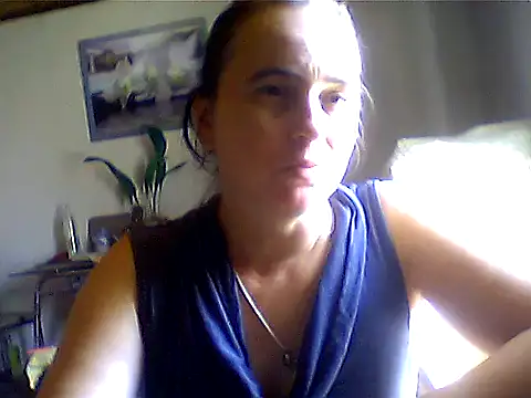 Snapshot of AniaCool77 chatting on July 21, 2026, 9:43 am AniaCool77 online show from July 21, 2026, 9:43 am