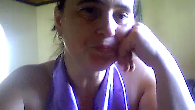 Snapshot of AniaCool77 chatting on June 9, 2026, 5:41 am AniaCool77 online show from June 9, 2026, 5:41 am