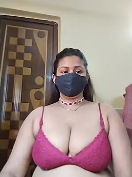 sreyashidas505 online show from June 3, 2026, 7:31 am