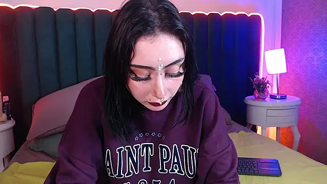 Snapshot of Scarleth_Fg_ chatting on May 27, 2026, 1:57 am Scarleth Fg online show from May 27, 2026, 1:57 am
