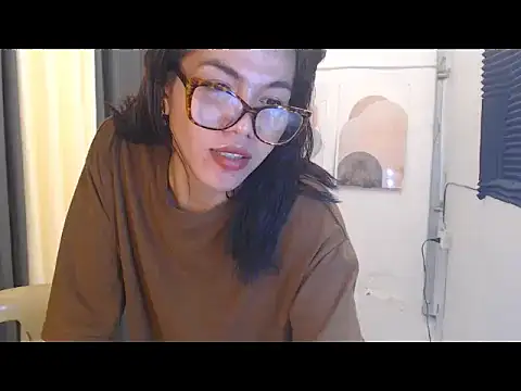 KateAfterDark online show from May 28, 2026, 11:38 am