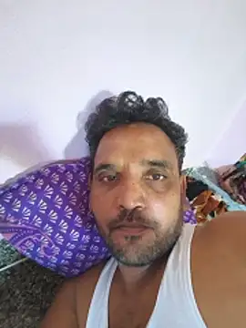 Snapshot of praveen19870 chatting on May 31, 2026, 10:43 am praveen19870 online show from May 31, 2026, 10:43 am