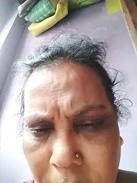 Snapshot of sampachatterjee234 chatting on July 9, 2026, 9:10 am sampachatterjee234 online show from July 9, 2026, 9:10 am