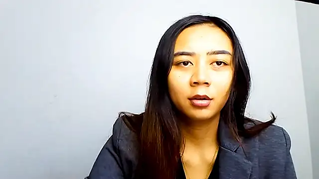 KristieOrtmann online show from June 1, 2026, 6:13 am