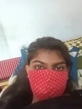 naughty-nishaa online show from June 17, 2026, 2:11 am