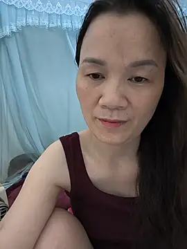 Snapshot of Lye_lovely chatting on July 15, 2026, 2:07 am Lye lovely online show from July 15, 2026, 2:07 am