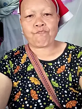 Bong sexy online show from June 1, 2026, 2:56 am