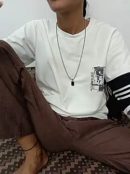sexy sonu  online show from June 4, 2026, 1:49 pm