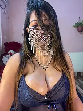 Wildbitchfuckk online show from May 31, 2026, 5:29 pm
