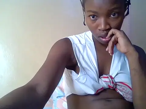 aliana082169 online show from July 17, 2026, 8:17 pm