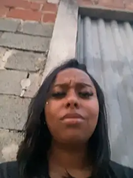 jhenannyy online show from July 9, 2026, 9:21 am