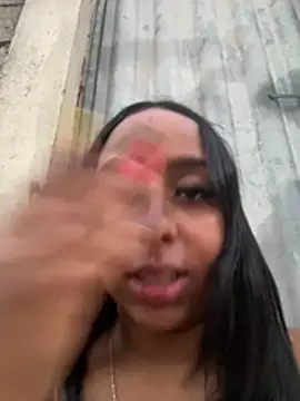 jhenannyy online show from July 5, 2026, 9:27 am