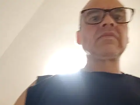 Gaceru01006 online show from June 2, 2026, 3:06 am