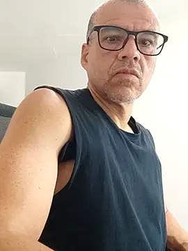 Gaceru01006 online show from June 4, 2026, 3:06 pm