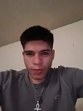 Snapshot of Oliver_LA chatting on July 17, 2026, 4:59 pm Oliver LA online show from July 17, 2026, 4:59 pm