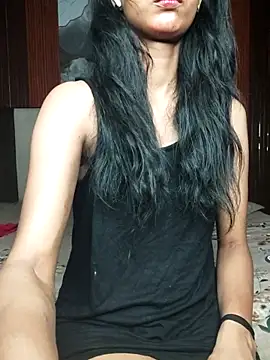 PUNAM779 online show from May 28, 2026, 7:27 am