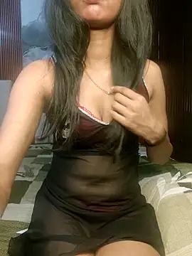 PUNAM779 online show from June 4, 2026, 2:11 pm