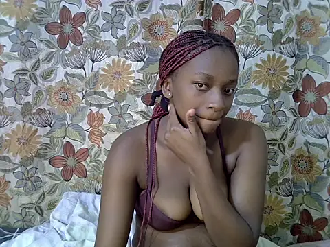 Snapshot of sweetnessbabbes chatting on July 6, 2026, 10:55 am sweetnessbabbes online show from July 6, 2026, 10:55 am